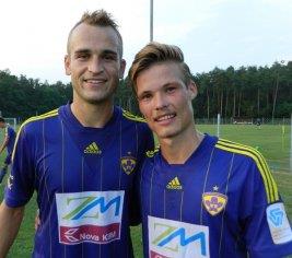 57ca235fb1fdc932e2c7b66e0e4713e3